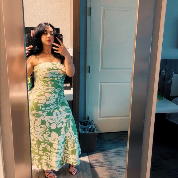 trendythreads93
